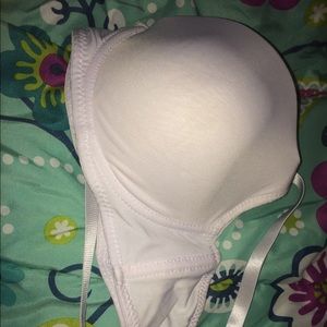 38C women’s bra